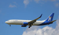 OY-JZO @ CPH - OY-JZO landing rw 22L - by Erik Oxtorp