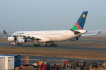 V5-NMF @ EDDF - at fra - by Ronald