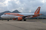 G-EZBX photo, click to enlarge G-EZBX photo, click to enlarge