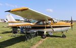N7210Q @ KOSH - Cessna 172L