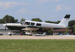 N7977B @ KOSH - Piper PA-32-260