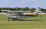 N89JF @ KOSH - Cessna 182J