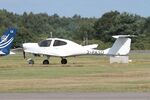 2-PASD @ EGLK - 2-PASD 2020 Diamond DA 40D Diamond Star Blackbushe 13.08.24 - by PhilR