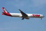 PT-MUC @ EDDF - at fra - by Ronald