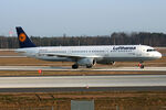 D-AIST @ EDDF - at fra - by Ronald