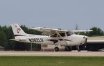 N362LU @ KOSH - Cessna 172S