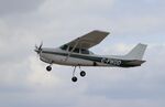 C-FWDD @ KOSH - Cessna 172RG