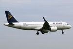 EI-KBM @ EHAM - at eham - by Ronald