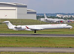 EC-MOX @ LFBO - Landing rwy 14R - by Shunn311