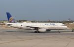 N433UA @ KORD - Airbus A320-232