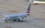N943NN @ KORD - Boeing 737-823 - by Mark Pasqualino