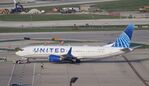 N17302 @ KORD - Boeing 737-8 MAX - by Mark Pasqualino