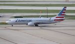 N930NN @ KORD - Boeing 737-823 - by Mark Pasqualino