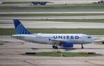 N872UA @ KORD - Airbus A319-132 - by Mark Pasqualino