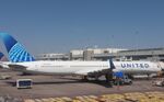 N57855 @ KDEN - Boeing 757-424 - by Mark Pasqualino