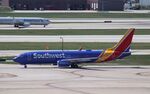 N8625A @ KORD - Boeing 737-8H4 - by Mark Pasqualino