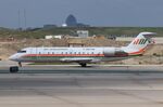 N471ZW @ KORD - CL-600-2B19