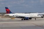 N318NB @ KORD - Airbus A319-114 - by Mark Pasqualino