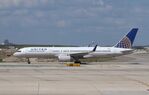 N13110 @ KORD - Boeing 757-224 - by Mark Pasqualino