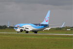 OO-SRO @ LFRB - Boeing 737-86N, Landing rwy 25L, Brest-Bretagne airport (LFRB-BES) - by Yves-Q