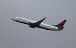 N872DN @ KSEA - Boeing 737-932/ER - by Mark Pasqualino