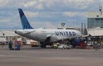 N825UA @ KDEN - Airbus A319-131