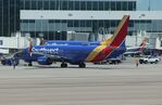 N8550Q @ KDEN - Boeing 737-8H4 - by Mark Pasqualino