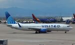N35271 @ KDEN - Boeing 737-824
