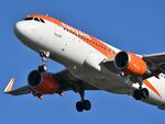 OE-IJX @ LFBD - London (LGW)	Bordeaux (BOD)	U28381 - by Jean Christophe Ravon - FRENCHSKY
