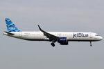 N4064J @ EHAM - at eham - by Ronald