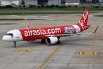 HS-EAA @ VTBD - AirAsia A321 taxying to its gate - by FerryPNL