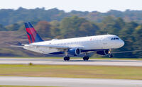 N370NW @ RDU - Decided to try something different. - by Ryan Hunt