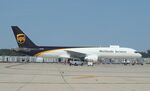 N418UP @ KRFD - Boeing 757-24APF - by Mark Pasqualino