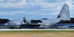 17-5902 @ KPSM - KING39 taking RW34 - by Topgunphotography