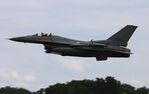 90-0831 @ KOSH - USAF F-16C zx - by Florida Metal