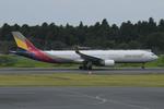 HL7792 @ RJAA - Asiana A333 during take-off run - by FerryPNL