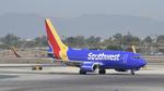 N7841A @ KLAX - Taxiing to gate at LAX - by ToddRoyer