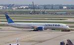 N13018 @ KORD - Boeing 787-10 Dreamliner