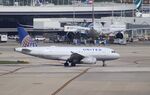 N839UA @ KORD - Airbus A319-131