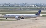 N91007 @ KORD - Boeing 787-10 Dreamliner