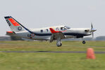 1376 @ LFPM - Landing at Melun airport