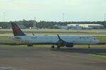 N332DN @ KMCO - Airbus A321-211 - by Mark Pasqualino