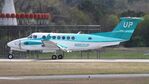 N862UP @ KPDK - Wheels Up Teal King Air 350i - by AviationLover50