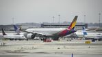 HL7578 @ SFO - Departing to the south. SFO 2024. - by Clayton Eddy
