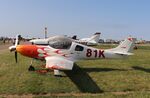 N7081K @ KOSH - Lancair 320