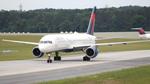 N6716C @ KATL - Delta 752 - by AviationLover50