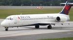 N966AT @ KATL - Delta 712 - by AviationLover50