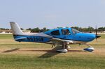 N925GW @ KOSH - Cirrus SR20