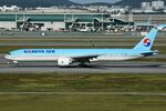 HL8010 @ RKSI - Landing of Korean B773 - by FerryPNL