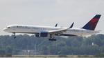N6711M @ KATL - Delta 752 - by AviationLover50